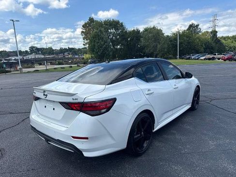 Certified 2023 Nissan Sentra SR w/ Trunk Package FWD image 7