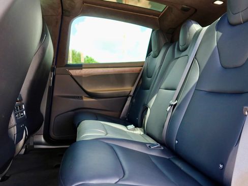Used 2019 Tesla Model X Long Range AWD/4WD image 15