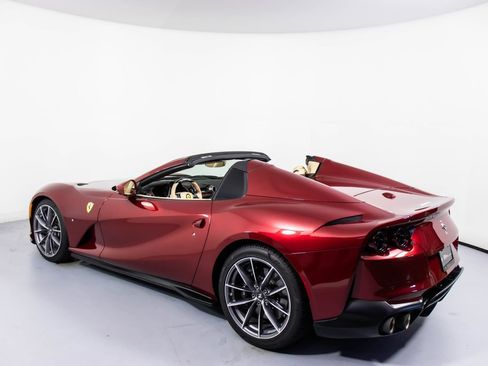 Certified 2022 Ferrari 812 GTS RWD image 8