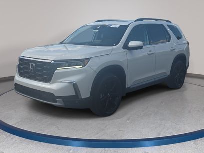 Used 2025 Honda Pilot Elite