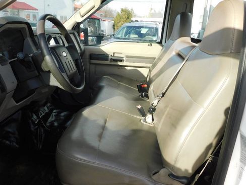 Used 2008 Ford F350 XL image 25