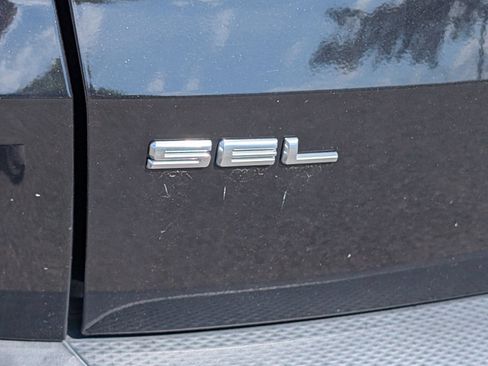 Used 2020 Ford Escape SEL FWD image 6