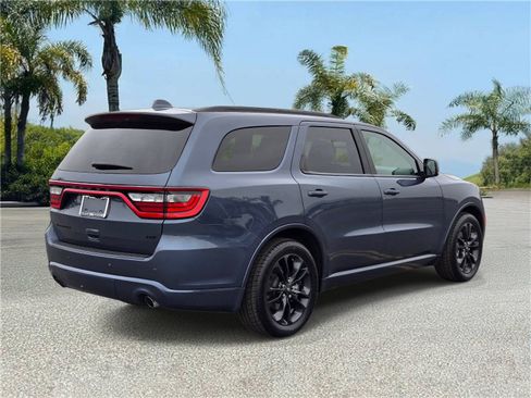 Used 2021 Dodge Durango GT RWD image 4