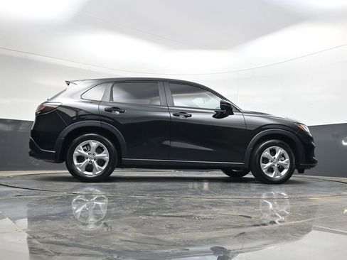 Used 2025 Honda HR-V LX image 32