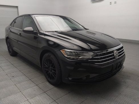 Used 2019 Volkswagen Jetta SE FWD image 13