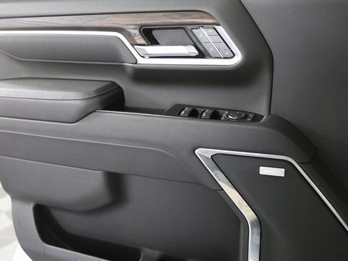 New 2026 GMC Sierra 3500 SLT w/ SLT Convenience Package AWD/4WD image 27