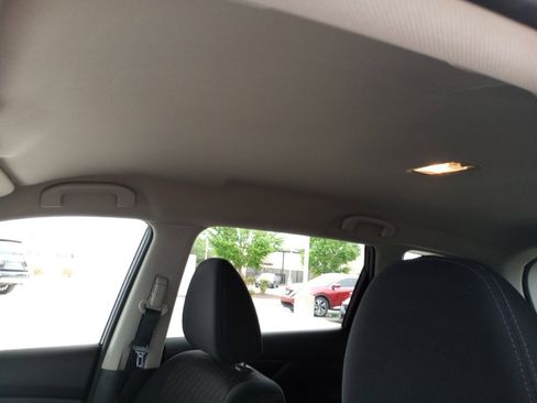 Used 2018 Nissan Rogue S w/ S Value Package image 24