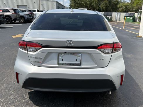 Used 2023 Toyota Corolla LE FWD image 10
