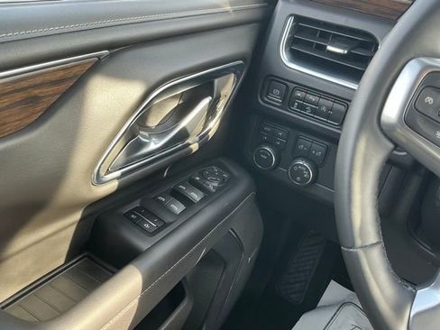 Used 2024 Chevrolet Tahoe Premier image 25