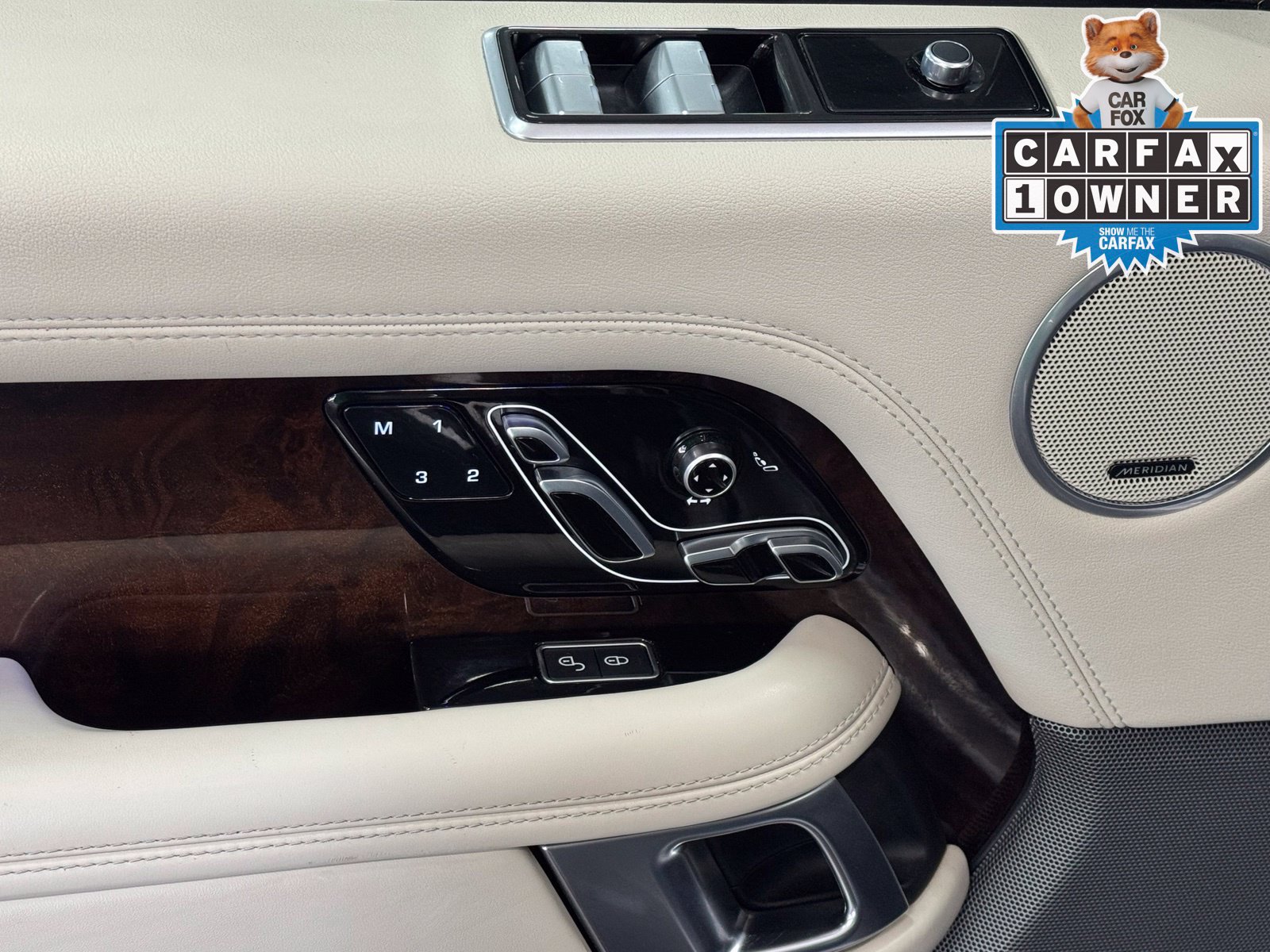 Used 2019 Land Rover Range Rover HSE AWD/4WD image 14