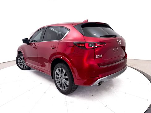 Used 2024 MAZDA CX-5 Signature AWD/4WD image 2