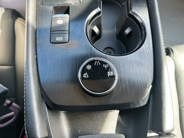 Used 2023 Nissan Rogue SL AWD/4WD image 59