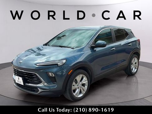 Used 2024 Buick Encore GX Preferred FWD image 7