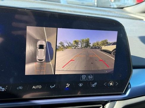 New 2026 Chevrolet Equinox EV LT image 14