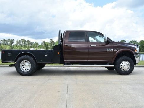 Used 2015 RAM 3500 Laramie AWD/4WD image 9