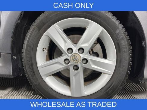 Used 2012 Toyota Camry SE image 12