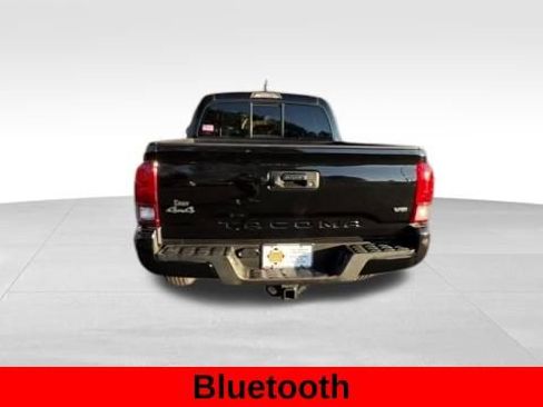 Used 2022 Toyota Tacoma SR image 7