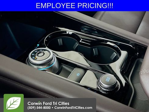 New 2026 Ford Explorer Platinum AWD/4WD image 10