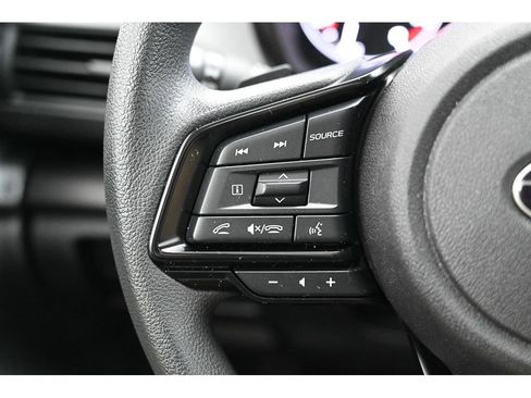 Used 2025 Subaru Crosstrek 2.0i Premium image 22