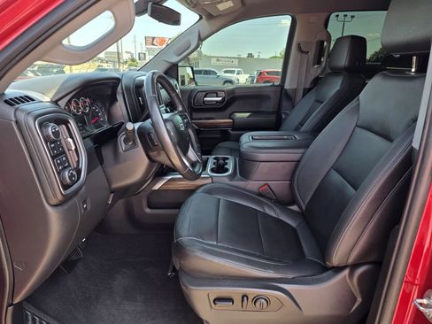 Used 2021 Chevrolet Silverado 1500 LT Trail Boss w/ Convenience Package II AWD/4WD image 12