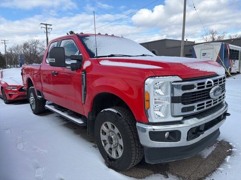 Used 2023 Ford F250 XLT w/ 360-Degree Camera Package image 3