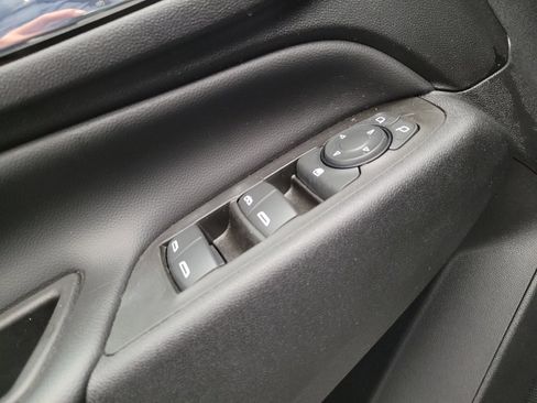 Used 2023 Chevrolet Equinox LT w/ LPO, Floor Liner Package FWD image 27