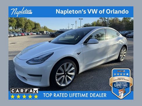 Used 2019 Tesla Model 3 Standard Range Plus image 1