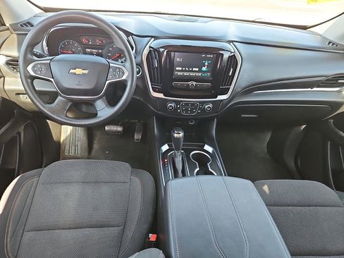 Used 2019 Chevrolet Traverse LS FWD image 12