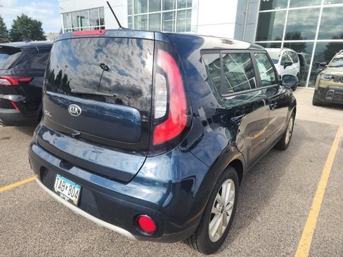 Used 2019 Kia Soul + FWD image 6