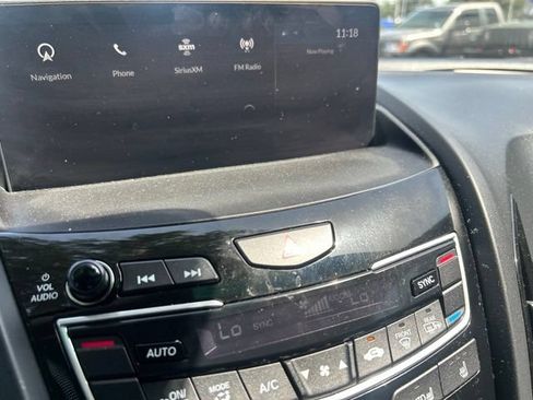 Used 2025 Acura RDX SH-AWD w/ Technology Package image 9