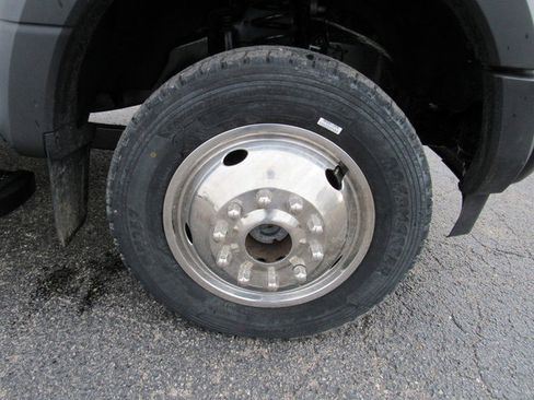 Used 2017 Ford F450 XL w/ Power Equipment Group image 8