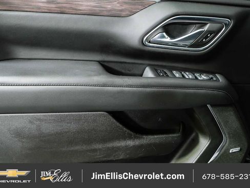 Certified 2023 Chevrolet Tahoe Z71 w/ Z71 Off-Road Package AWD/4WD image 6