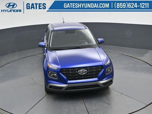 New 2025 Hyundai Venue SE FWD image 43