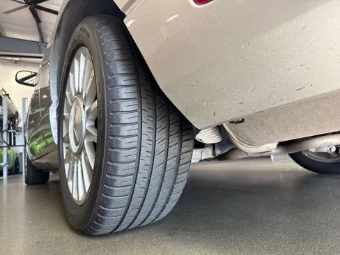 Used 2004 Ford Thunderbird RWD image 59