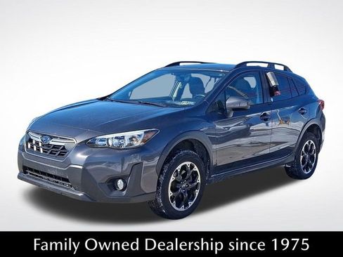 Certified 2023 Subaru Crosstrek 2.0i Premium image 3