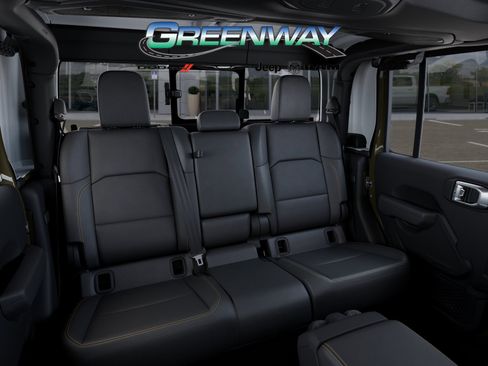 New 2026 Jeep Gladiator Sahara image 15