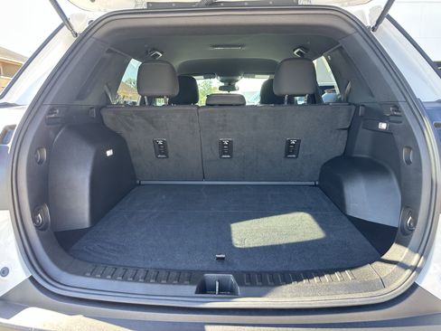 Used 2025 GMC Terrain Elevation image 12