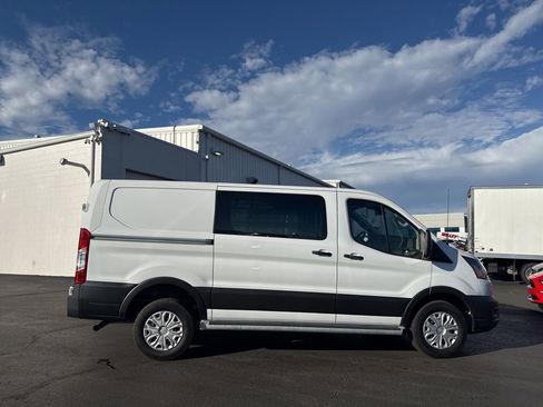 Used 2024 Ford Transit 250 Low Roof w/ Exterior Upgrade Package image 8