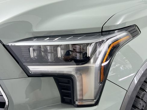 Used 2024 Toyota Sequoia Limited image 11