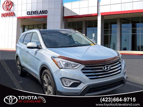 Used 2013 Hyundai Santa Fe Limited w/ Technology Pkg FWD image 1