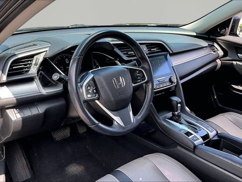 Used 2018 Honda Civic EX-L image 12