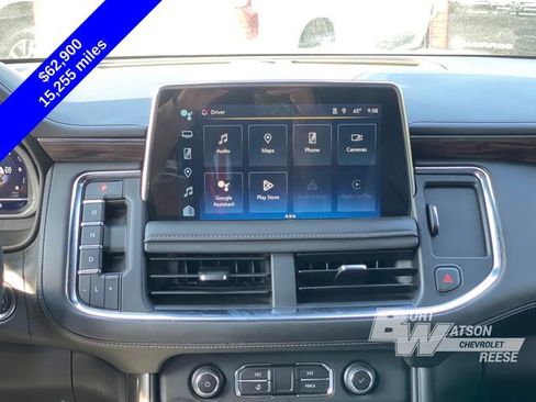Used 2023 Chevrolet Tahoe Z71 w/ Luxury Package AWD/4WD image 25