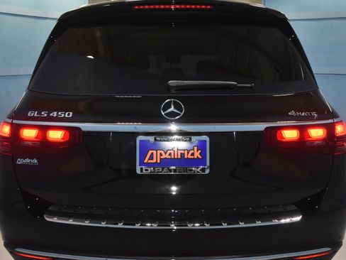 New 2026 Mercedes-Benz GLS 450 4MATIC image 24