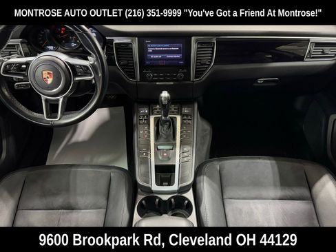 Used 2017 Porsche Macan image 2