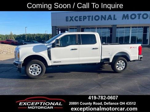 Used 2024 Ford F250 XLT w/ FX4 Off-Road Package AWD/4WD image 2