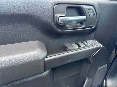 Used 2024 GMC Sierra 1500 Pro w/ Graphite Edition image 17