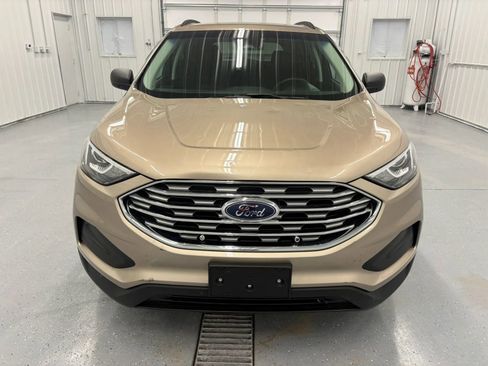 Used 2020 Ford Edge SE w/ Cargo Accessory Package FWD image 12