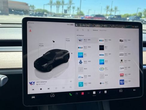 Used 2024 Tesla Model Y Long Range AWD/4WD image 14