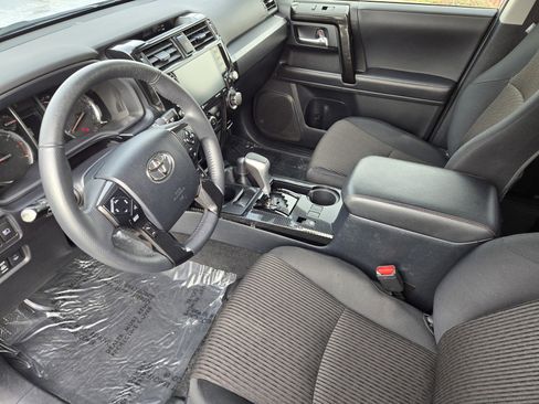 Used 2024 Toyota 4Runner TRD Off-Road image 14
