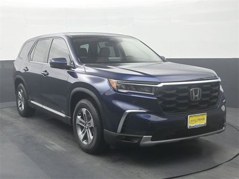 Used 2024 Honda Pilot EX-L image 2